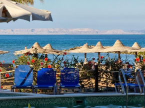 Turtles Beach Resort - Sea View